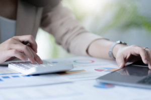 5 common payroll implementation errors you can easily avoid - Tall books