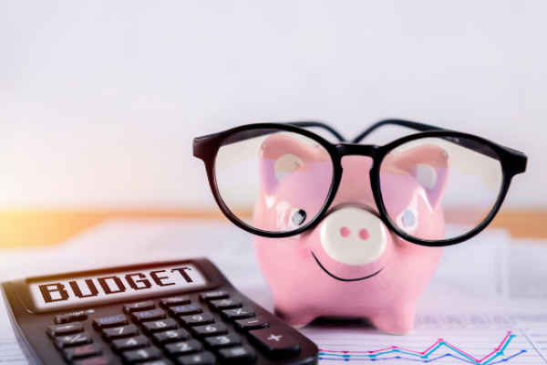 Why Financial Clarity Reduces Decision Fatigue - Tall books